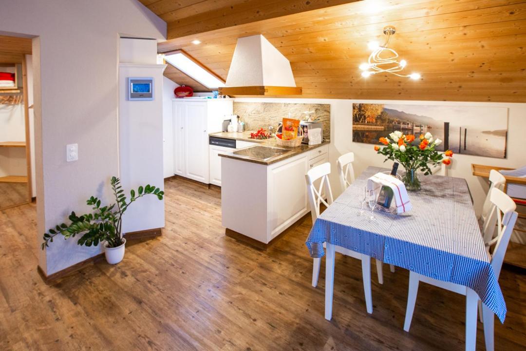Apartments Chalet Wirz Travel 사르넨 외부 사진