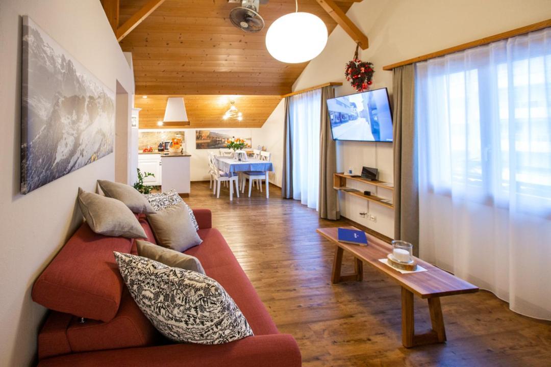 Apartments Chalet Wirz Travel 사르넨 외부 사진